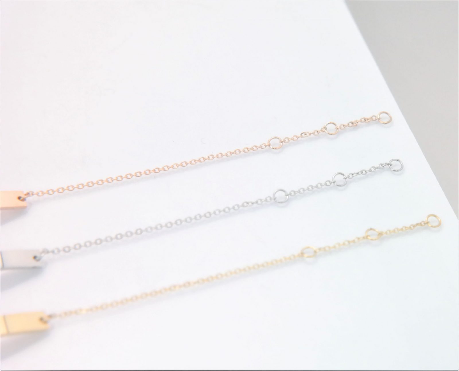 Bracelet identité de haute qualité personnalisé ajustable à votre poignet – Image 2