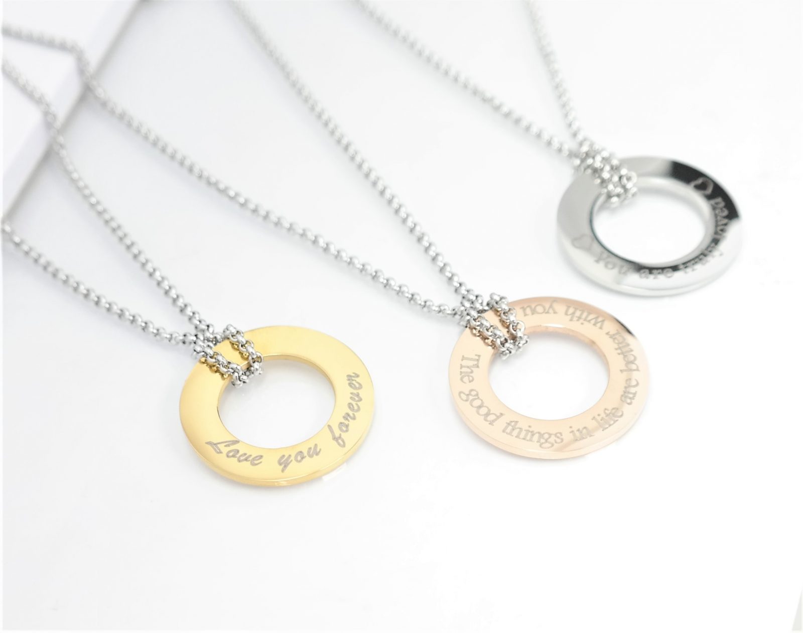 Trendy modern personalized donut pendant with chain avaialble in three beautiful colours – Image 6