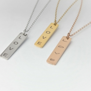 1.Trendy personalized pendant engraved to your specifications