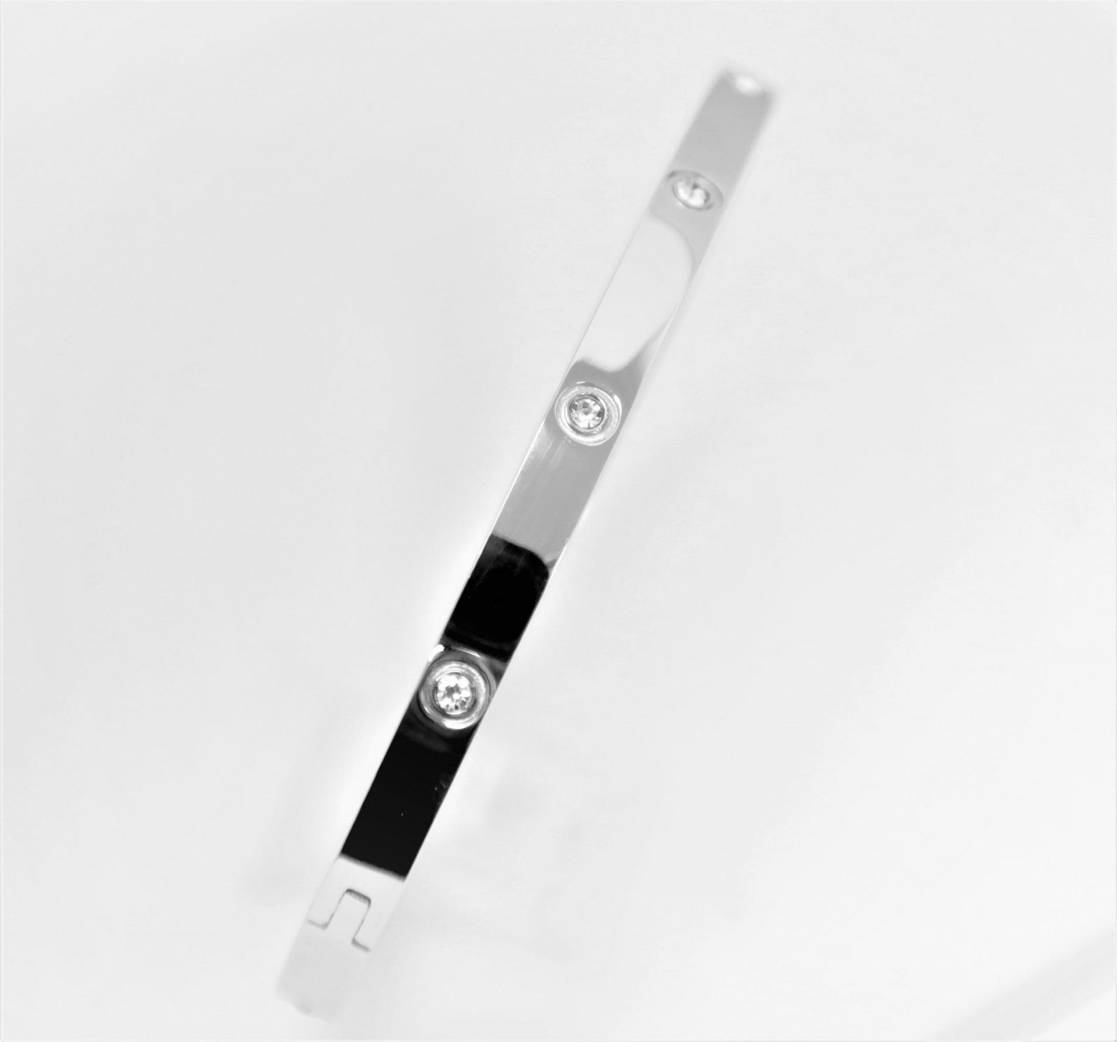 Bracelet avec pierres baguette ou pierres rondes incrustées – Image 4