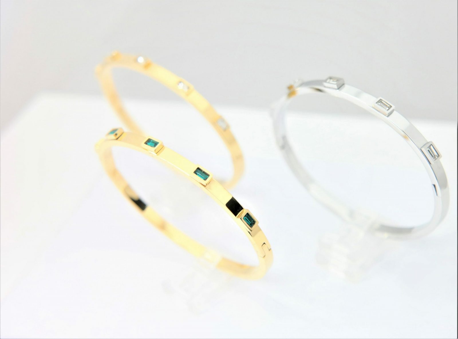Bracelet avec pierres baguette ou pierres rondes incrustées – Image 14