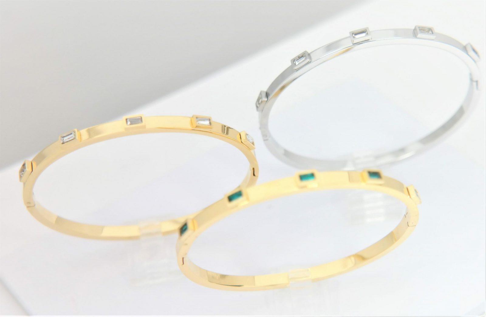 Bracelet avec pierres baguette ou pierres rondes incrustées – Image 11
