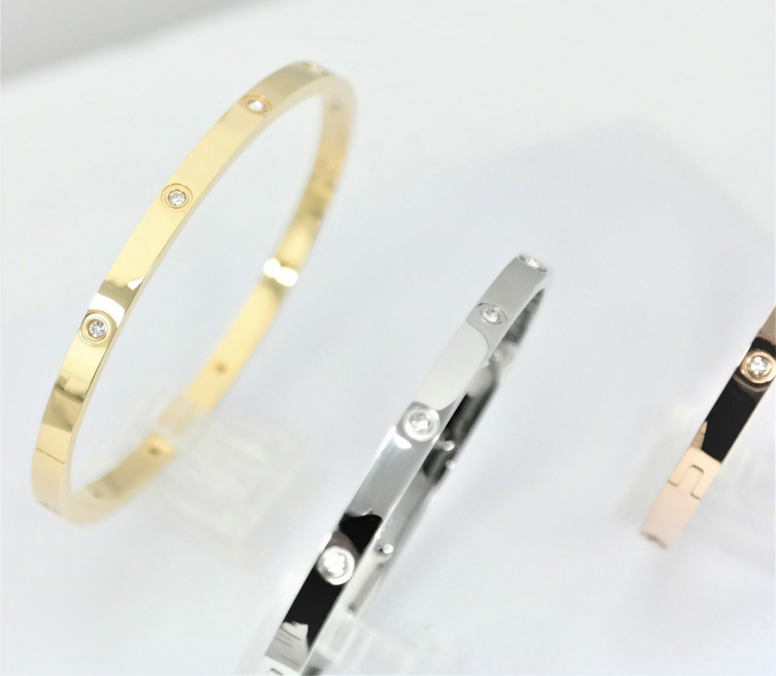 Bracelet avec pierres baguette ou pierres rondes incrustées – Image 2