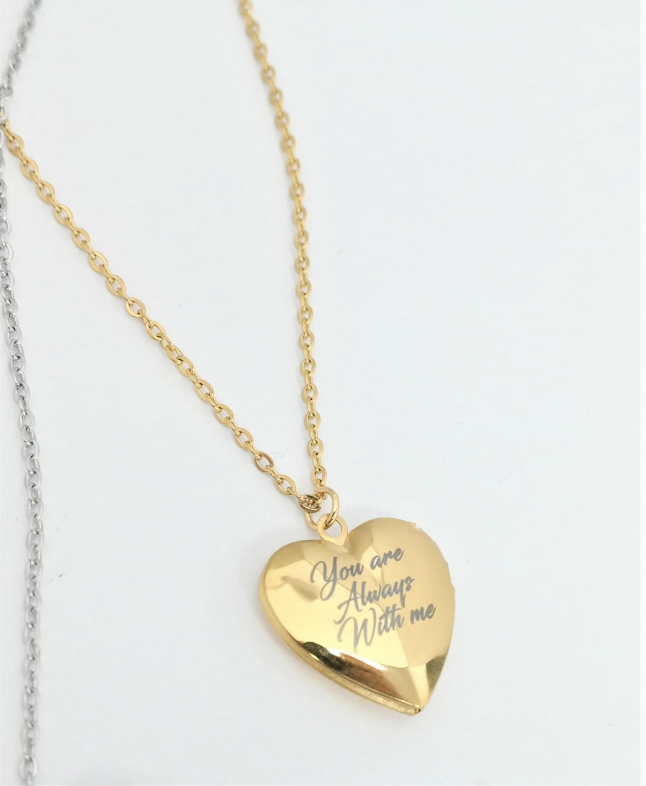 Beautiful personalized locket heart,high quality, high polish stainless steel – Image 8