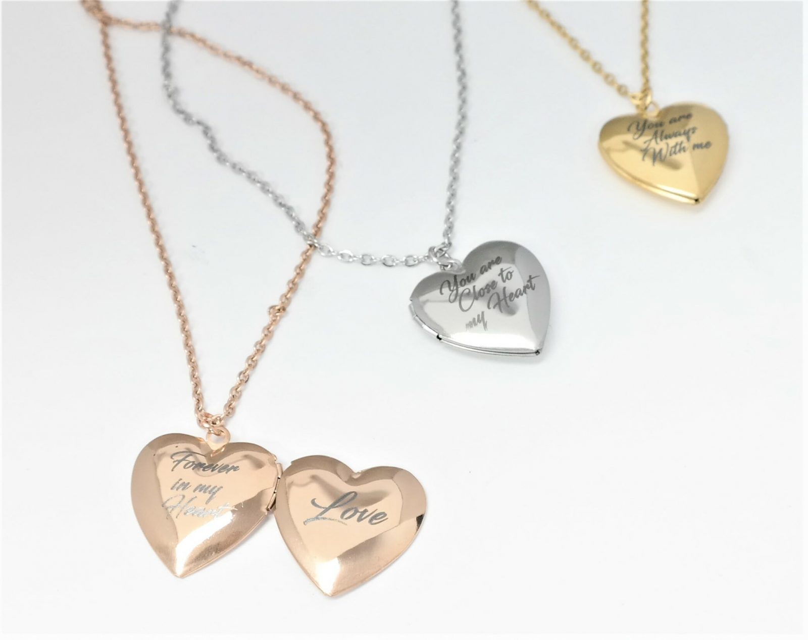 Beautiful personalized locket heart,high quality, high polish stainless steel – Image 2
