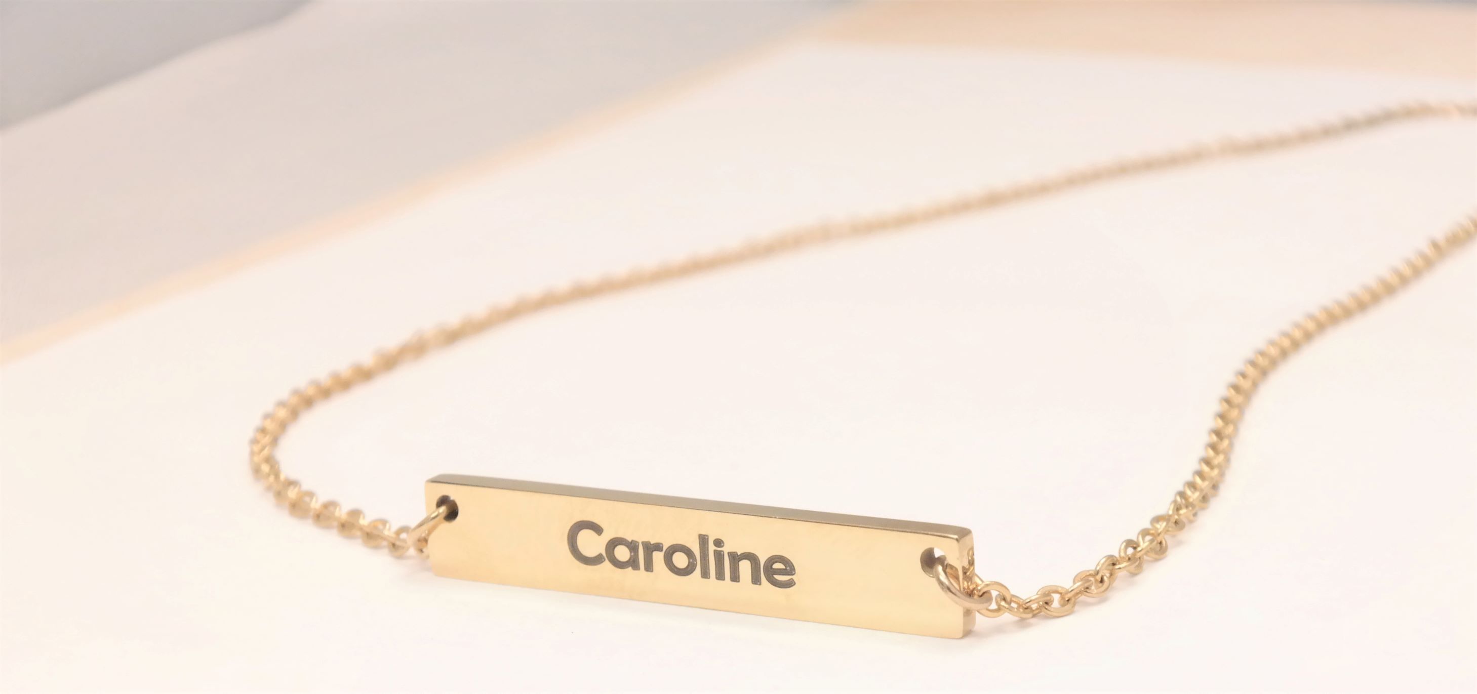 Collier pendentif personnalisé rectangulaire pour femme en acier de haute qualité – Image 17