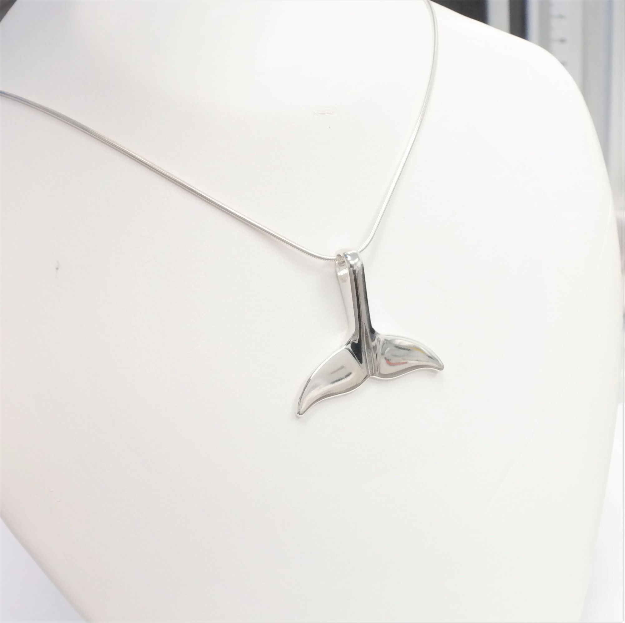 Fabuleuse queue de baleine en argent massif 925 (fait main) – Image 3