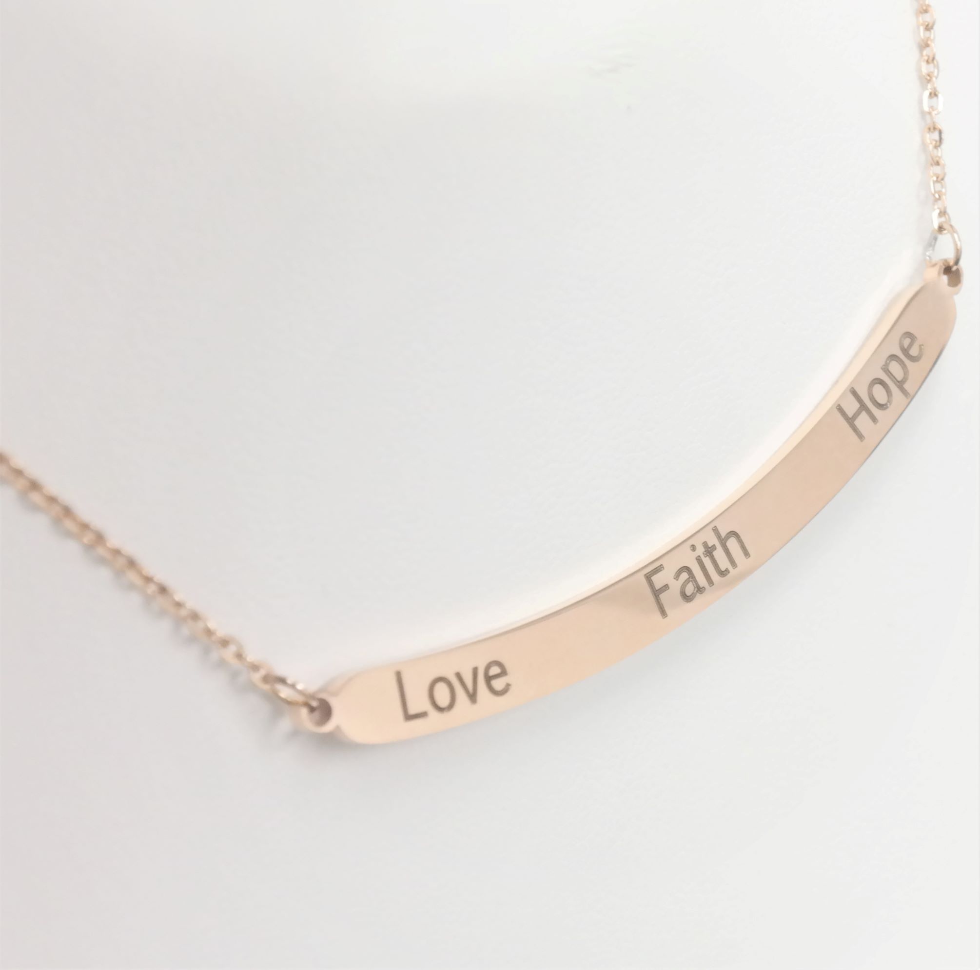 Personalized stainless steel woman moon pendant necklace – Image 2